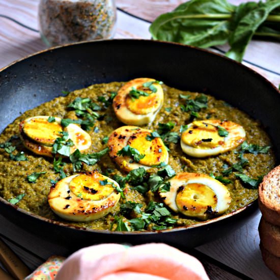 Kolhapuri Green Masala Egg Curry