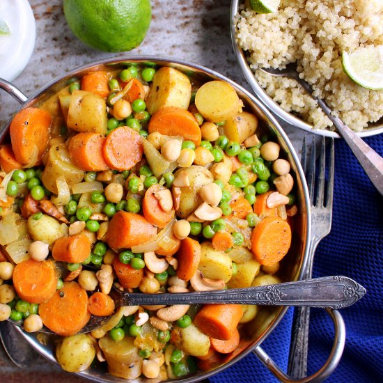 Vegan Cashew Curry with Chickpeas