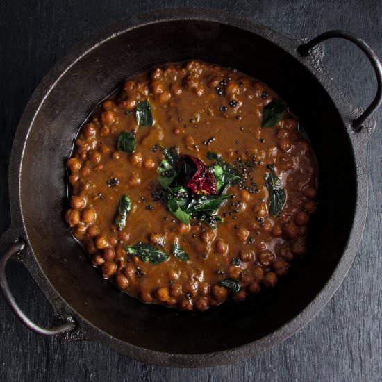 Kerala Style Black Chickpea Curry