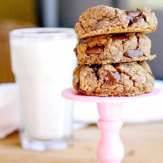 Peanut Butter Chocolate Chip Cookie