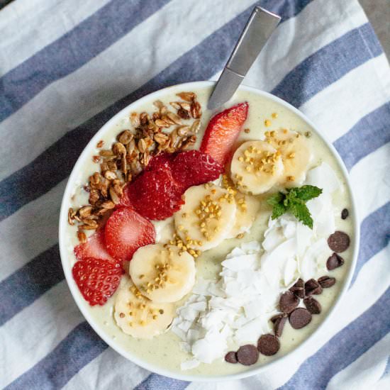 Banana Blast Smoothie Bowl