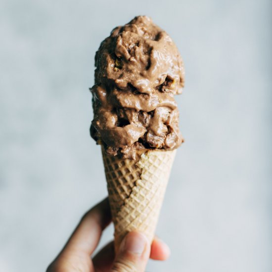 Vegan Peanut Butter Cup Nice Cream