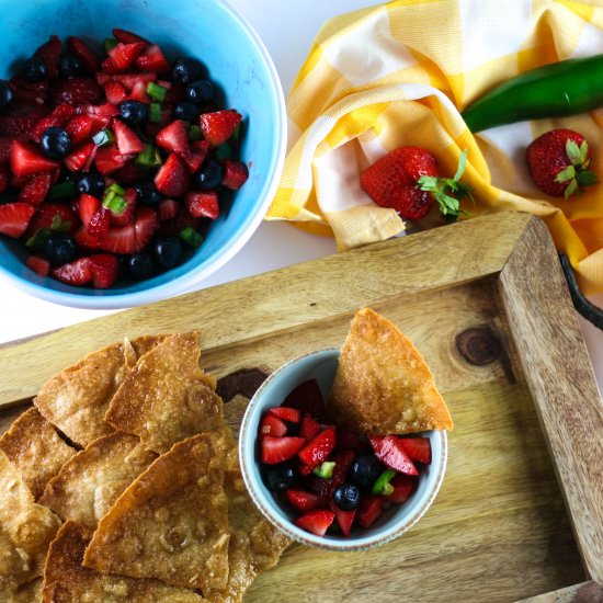 Fruit Salsa with GF Cinnamon Chips