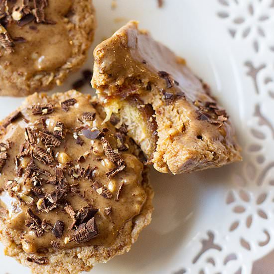 Date Walnut Cheesecake Bites