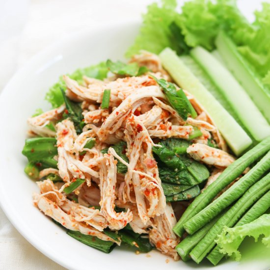 Thai Chicken Salad ( Larb-Kai )