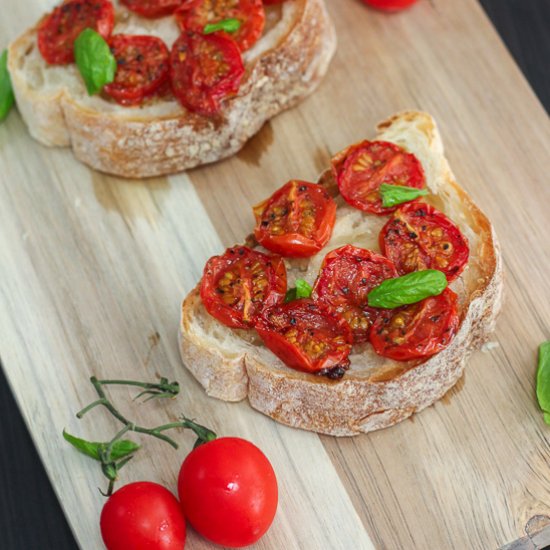 Roasted Tomato Bruschetta