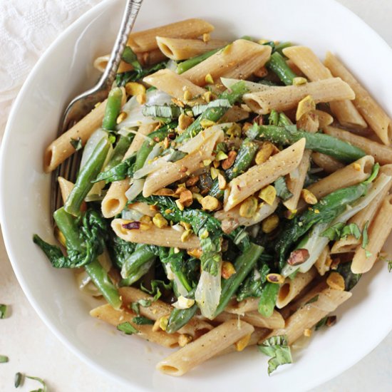 lemon garlic pasta skillet