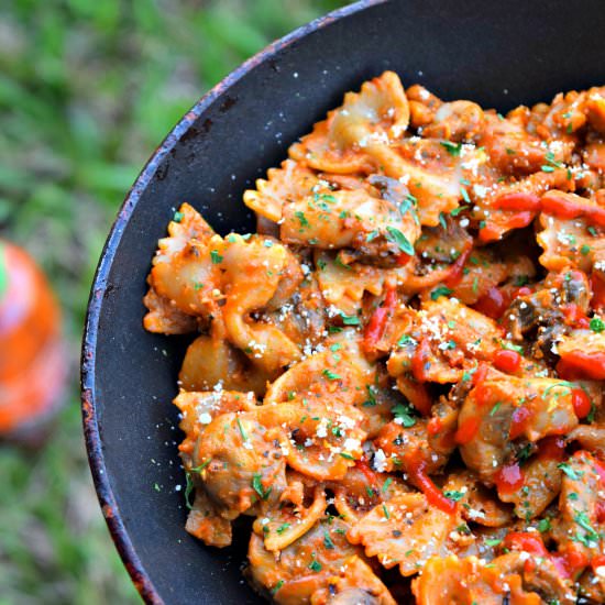 Sriracha Peanuts Pasta