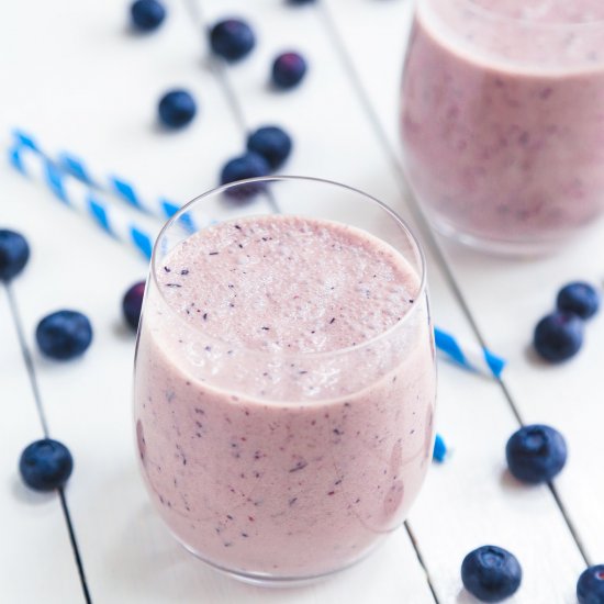 Blueberry Kefir Smoothie