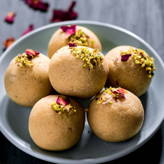 Rava Laddu Recipe