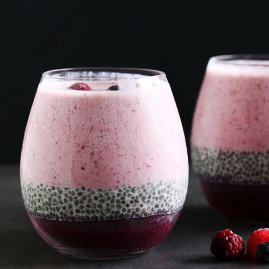 Berry Smoothie Chia Pudding