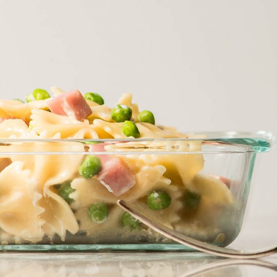 Farfalle w/Gorgonzola, Ham & Peas