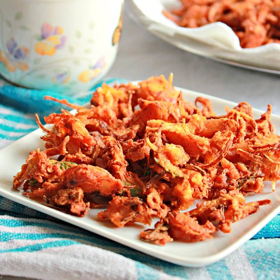 Vengaya Pakoda, Onion Fritters