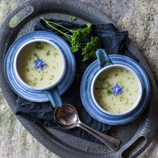 Potato and Roast Garlic Soup