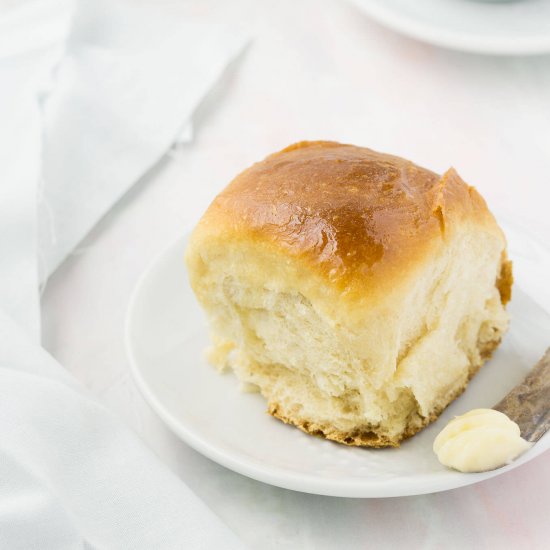 The Best Hawaiian Sweet Rolls