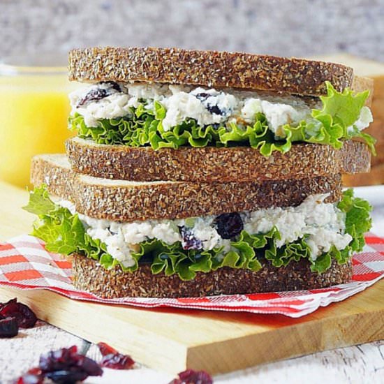 Healthy Chicken Salad Sandwiches