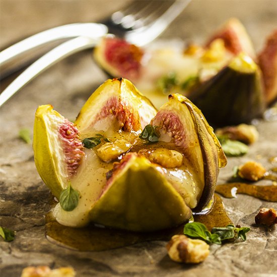 Roasted Figs with Brie and Honey