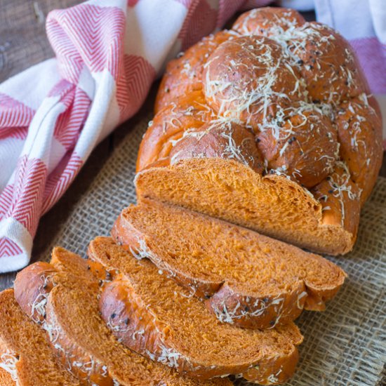 Roasted Red Pepper Bread