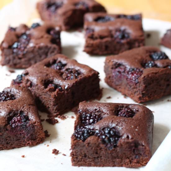 Blackberry brownies