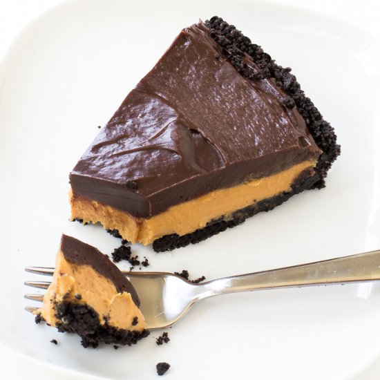 No Bake Chocolate Peanut Butter Pie