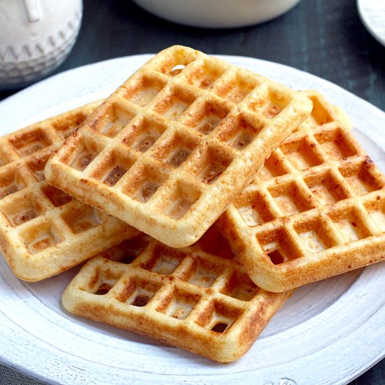 Pao de Queijo Waffles