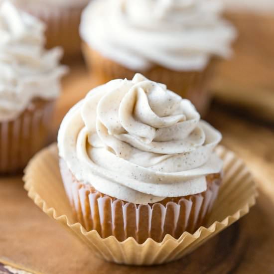 Whipped Cinnamon Buttercream