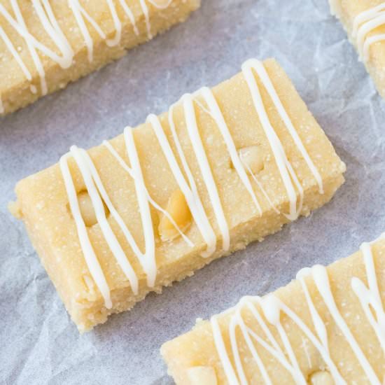 White Chocolate Macadamia Bars