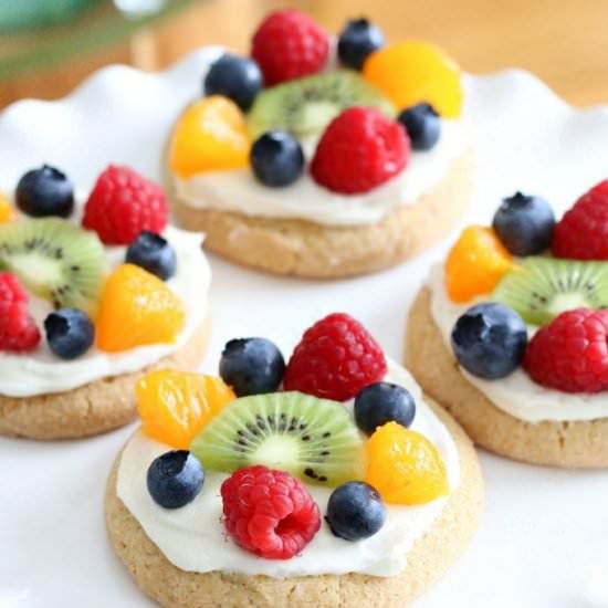 Individual Fruit Pizzas