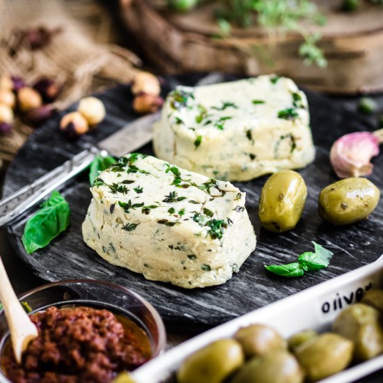 garlic and Herb Cashew Cheese