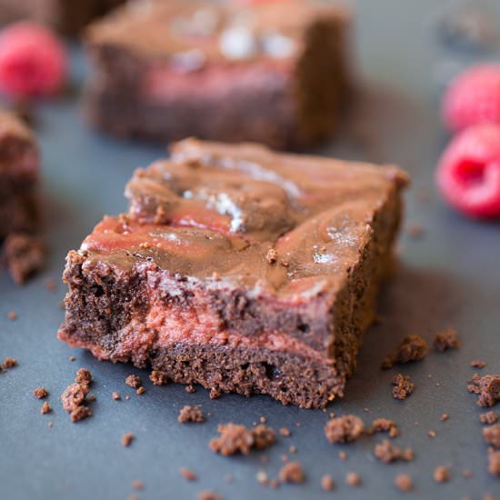 Raspberry Cheesecake Brownies