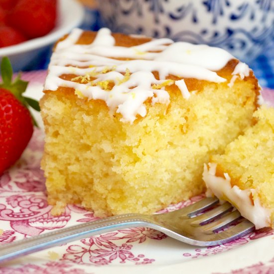 Lemon Drizzle Cake