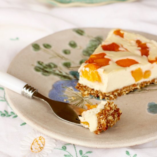 Peachy Keen Cheesecake