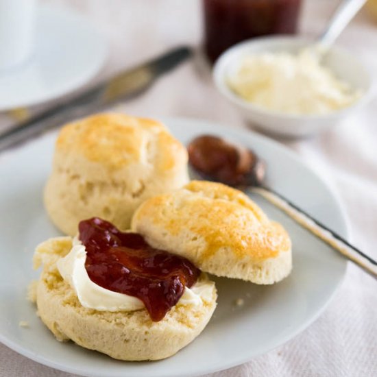 Easy British Afternoon-Tea Scones