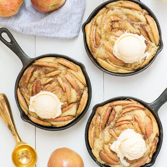 Olive Oil and Apple Cakes