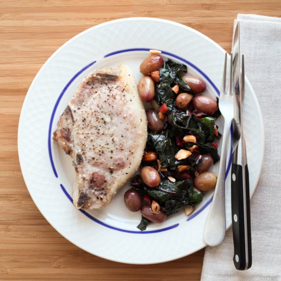 One-Pan Pork Chops With Grapes