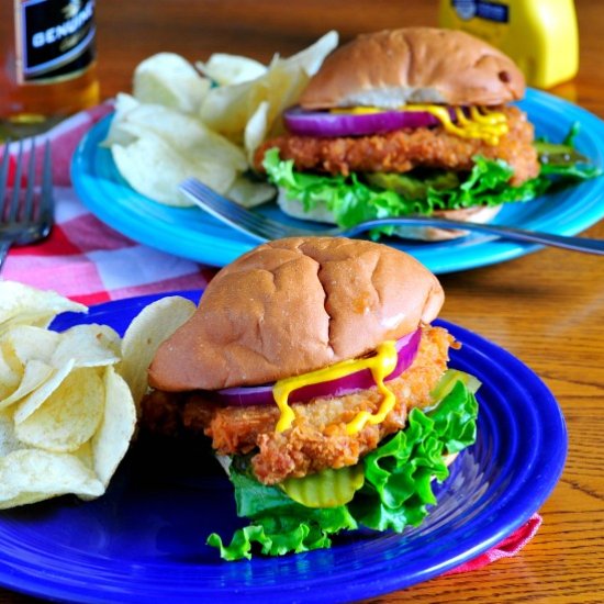 Breaded pork tenderloin sandwich