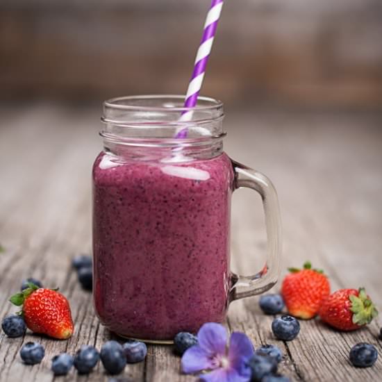 Fruity Wildberry Shake