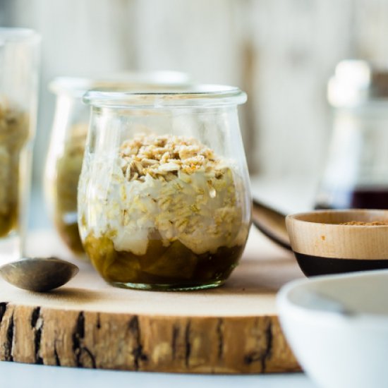 Vegan Apple Pie Overnight Oats