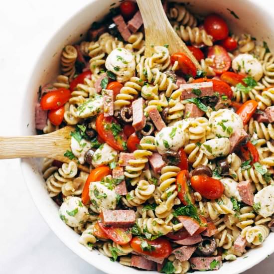 Best Easy Italian Pasta Salad