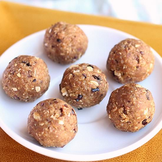 Quinoa Energy Balls