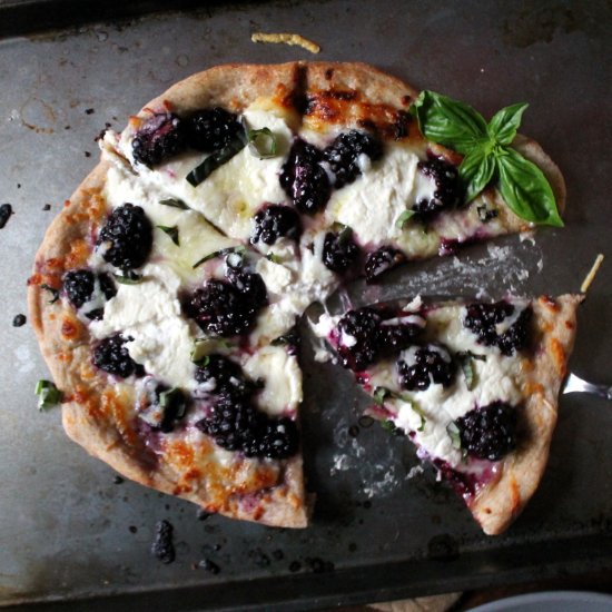 Blackberry Pizza w Ricotta & Basil