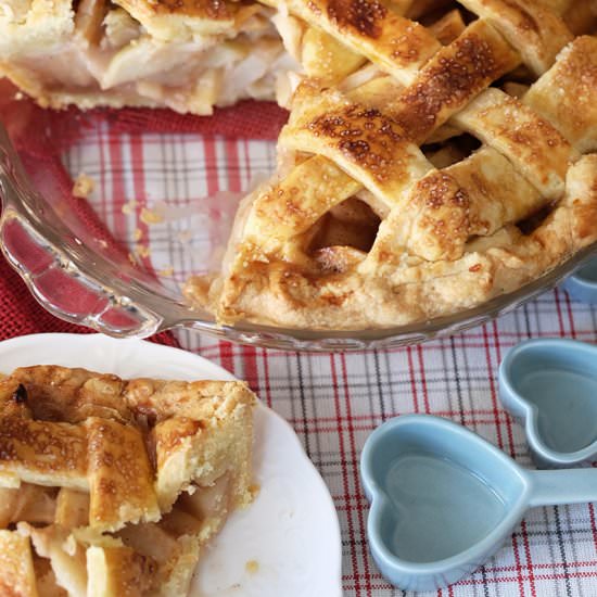 Salted Caramel Apple Pie