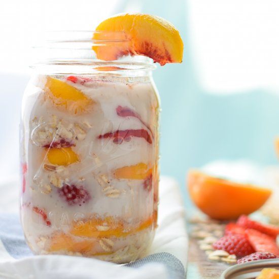 Strawberry Peach Overnight Oats