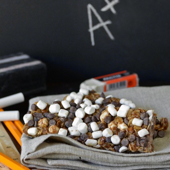 S’mores Granola Bars