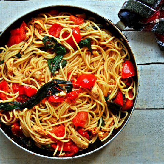 Chicken, Tomato, and Spinach Spaghetti