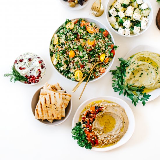 Green Tahini Hummus + A Mezze Party