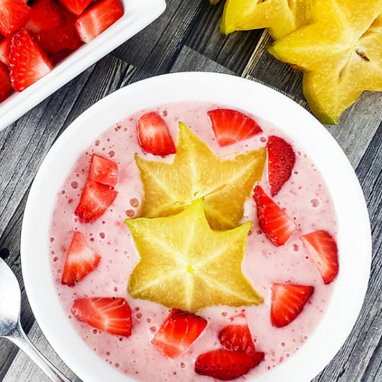 Strawberry Star Fruit Smoothie Bowl