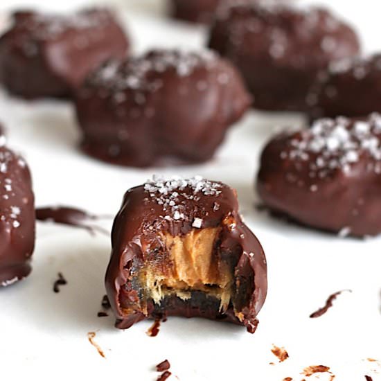 Dark Chocolate Peanut Butter Dates