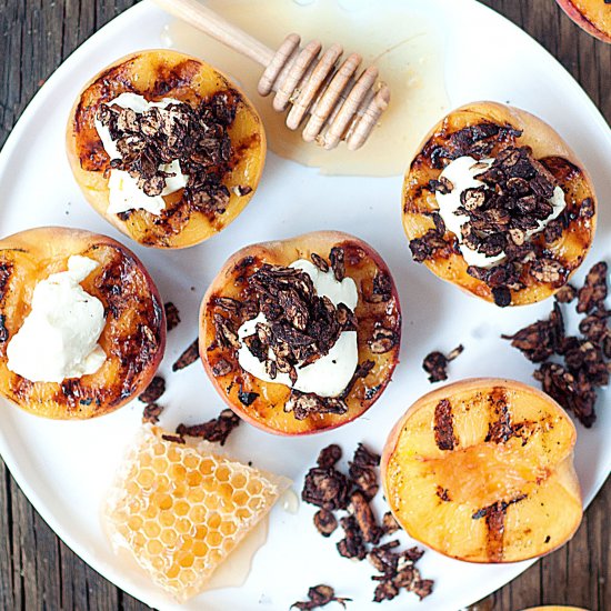 Grilled Peaches with Granola