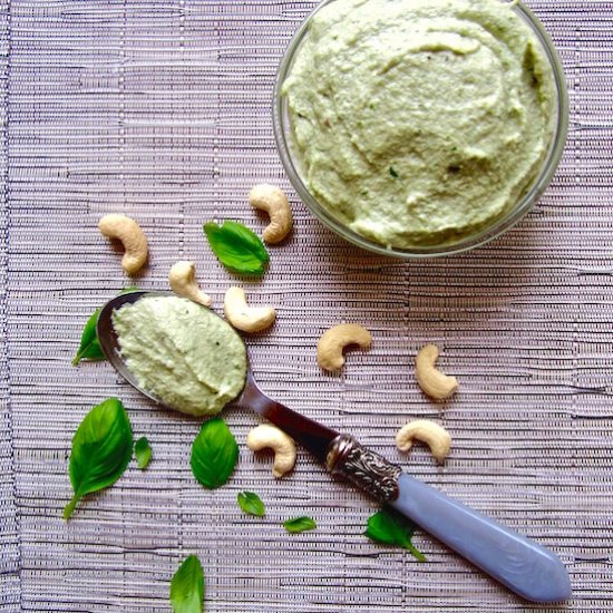 Quick & Easy Cashew Basil Cheese